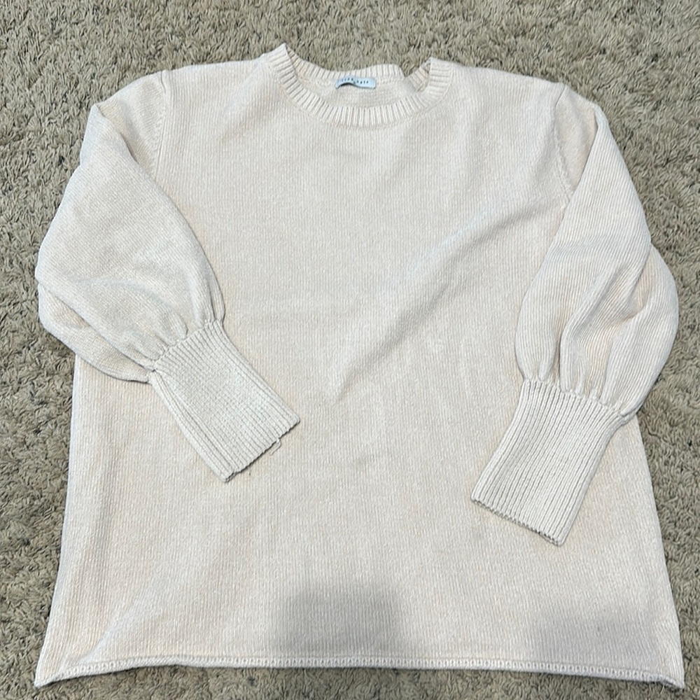 Super soft cream color sweater